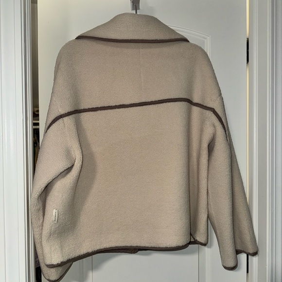 Romane Boxy Sherpa Jacket in color Sandshell - Picture 4 of 7